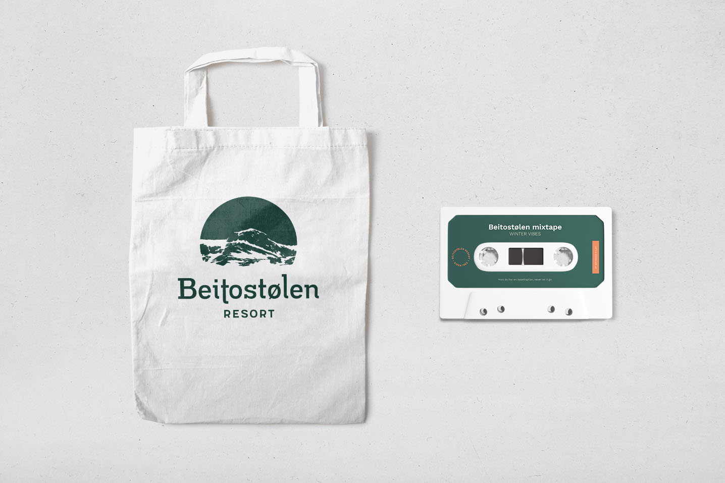 Handlenett med logo og Beitostølen mixtapekasett